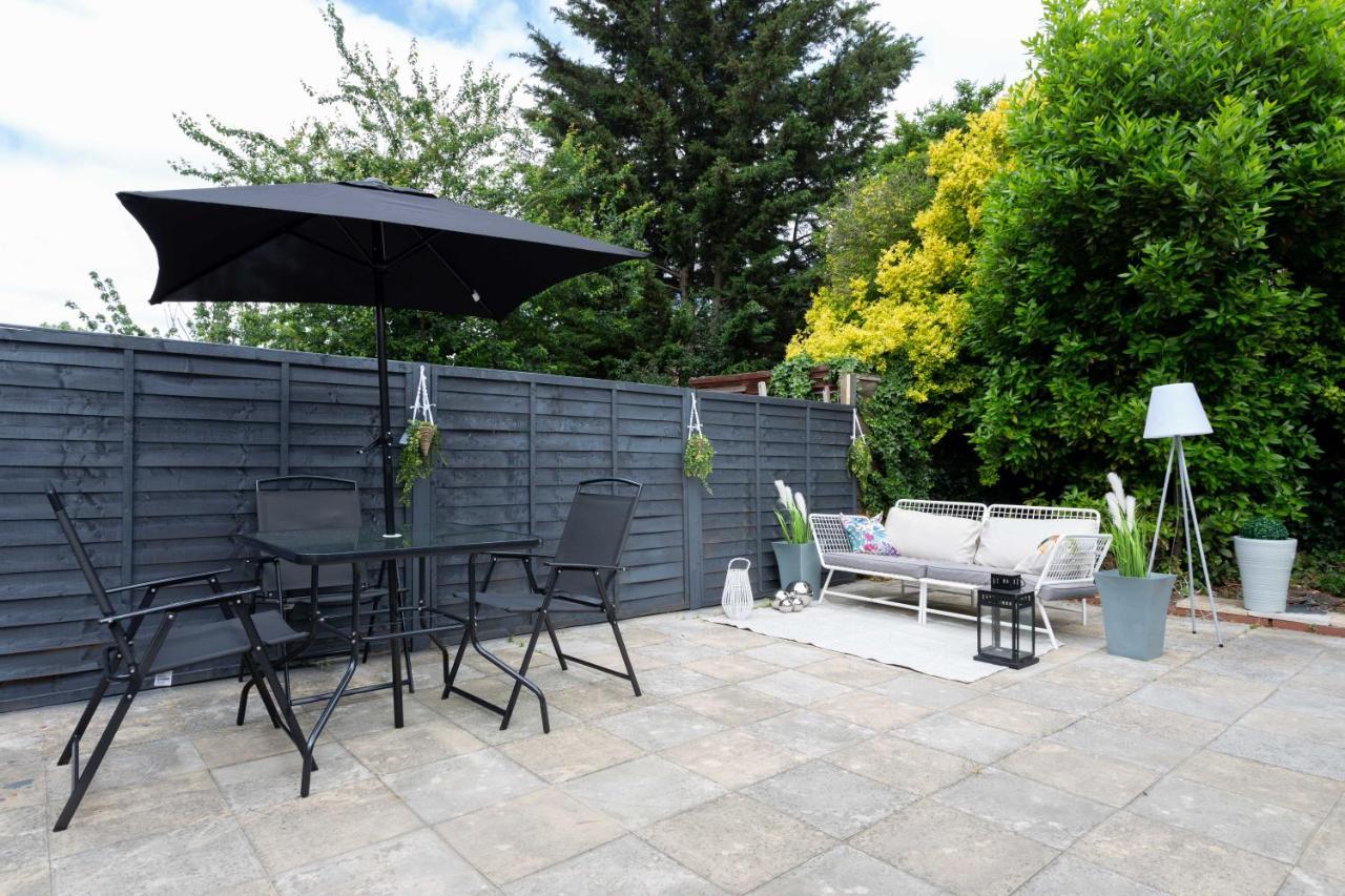 Case de vacanță Contemporary 3 Bed House With Spacious Garden Close To Stratford *